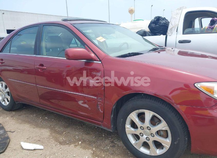 Photo 6 of 2005 Toyota Camry XLE V6 (VIN JTDBF32K650165100)