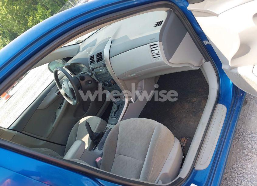 Photo 5 of 2009 Toyota Corolla LE (VIN JTDBL40E099022754)