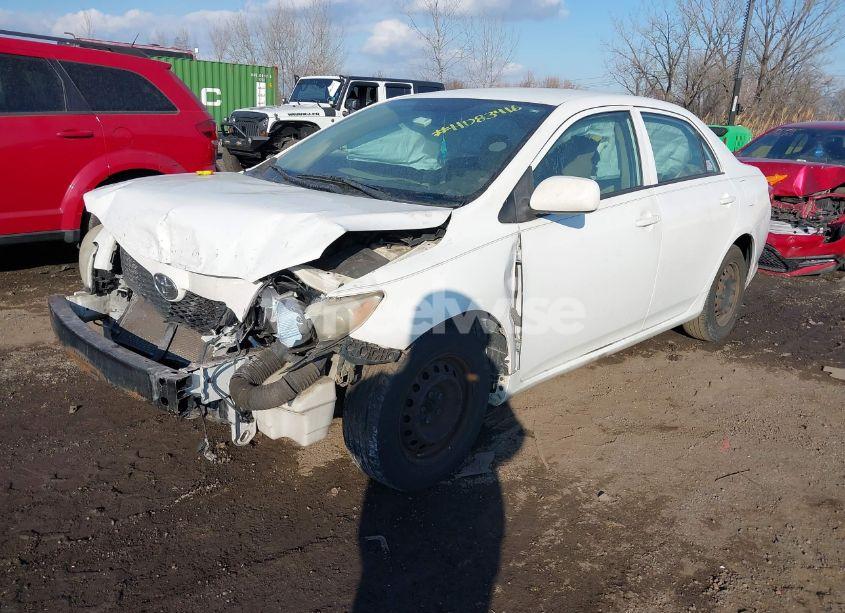 Photo 2 of 2009 Toyota Corolla LE (VIN JTDBL40E099093677)