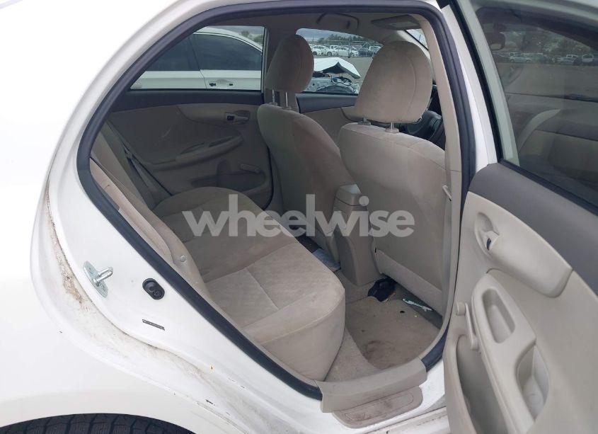 Photo 8 of 2009 Toyota Corolla (VIN JTDBL40E099094117)