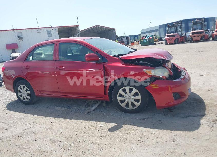 Photo 13 of 2009 Toyota Corolla LE (VIN JTDBL40E09J017228)