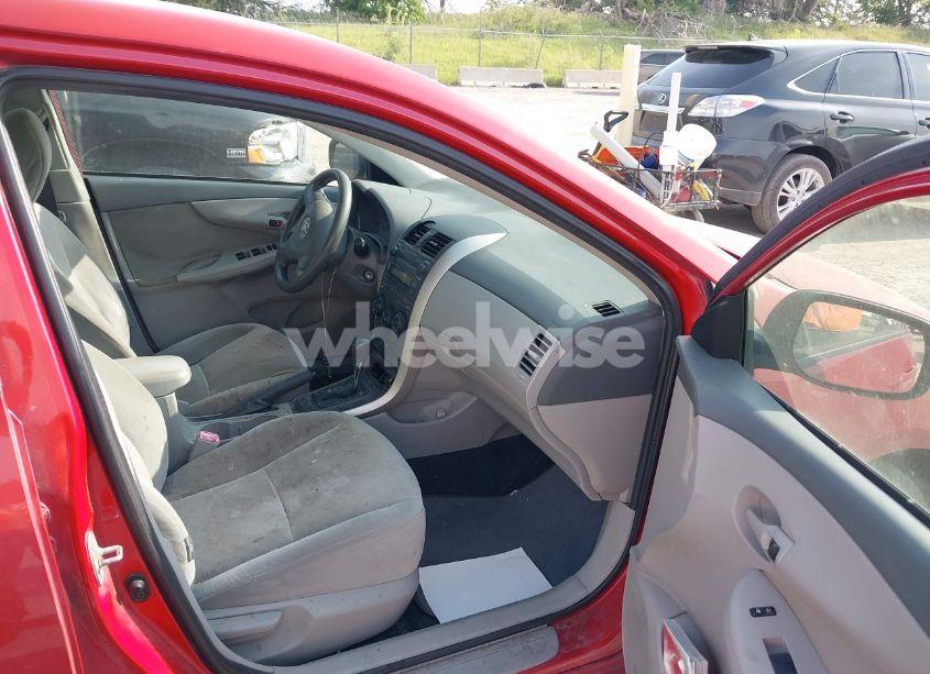 Photo 5 of 2009 Toyota Corolla LE (VIN JTDBL40E199062020)