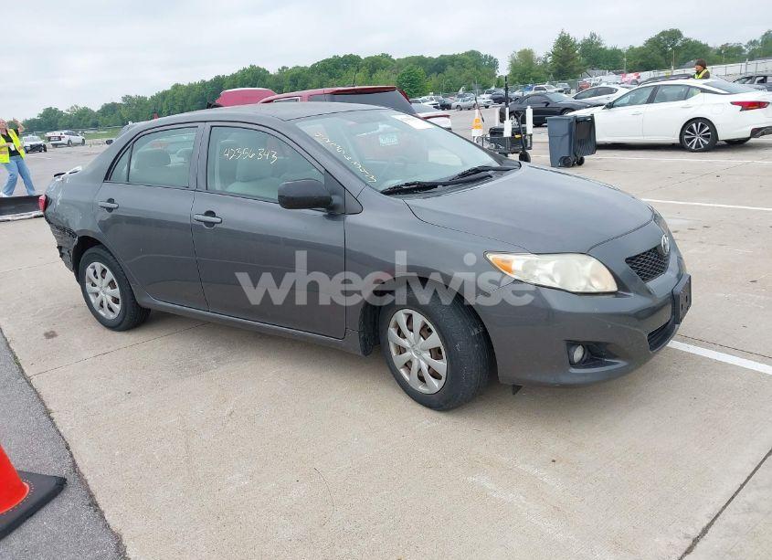 2009 Toyota Corolla LE (VIN JTDBL40E299061183) main photo