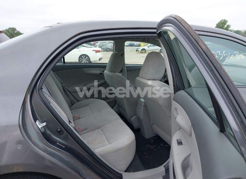 Photo 8 of 2009 Toyota Corolla LE (VIN JTDBL40E299061183)