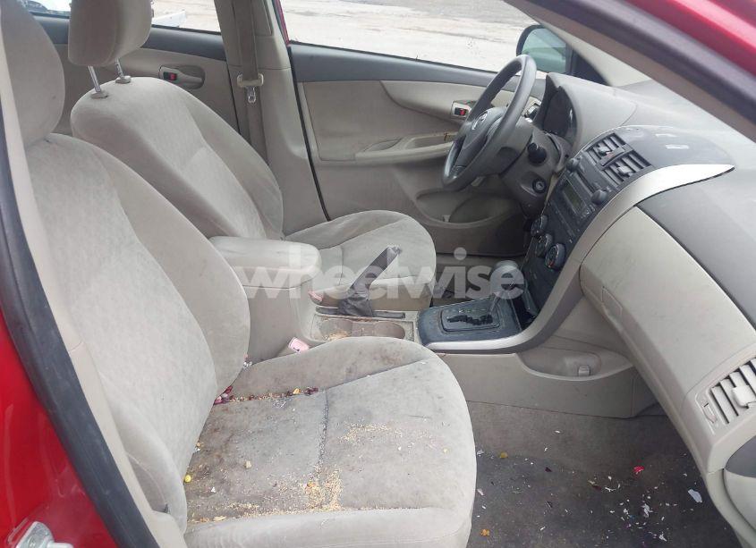 Photo 5 of 2009 Toyota Corolla N/A (VIN JTDBL40E399069633)