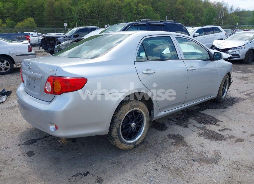 Photo 4 of 2009 Toyota Corolla LE (VIN JTDBL40E49J012940)