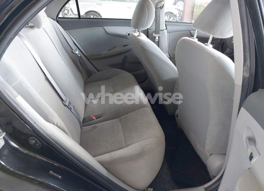 Photo 8 of 2009 Toyota Corolla LE (VIN JTDBL40E49J023940)