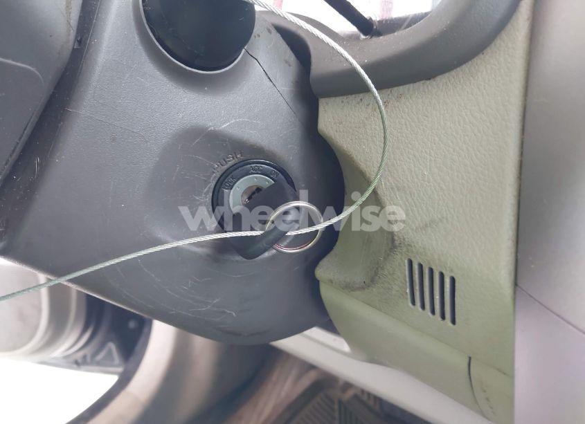 Photo 11 of 2009 Toyota Corolla LE (VIN JTDBL40E599045012)