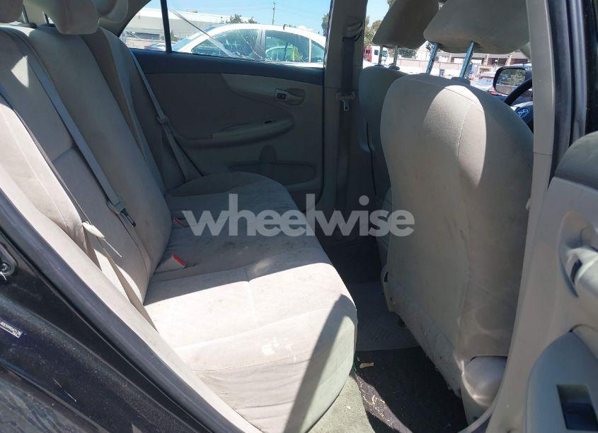 Photo 8 of 2009 Toyota Corolla LE (VIN JTDBL40E599047178)