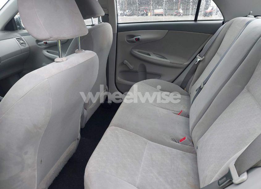 Photo 8 of 2009 Toyota Corolla (VIN JTDBL40E699019437)