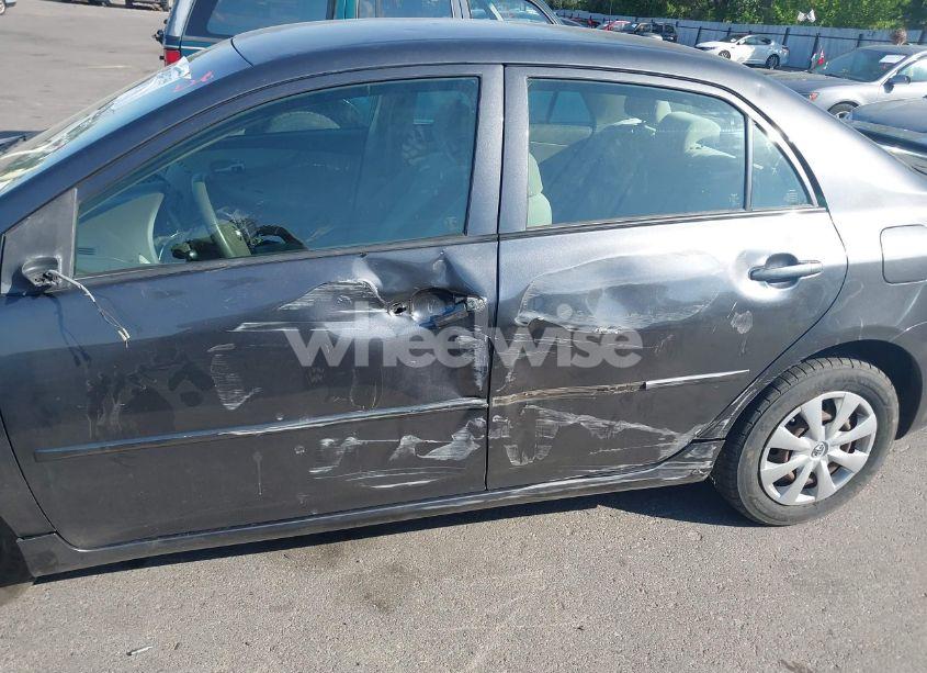 Photo 6 of 2009 Toyota Corolla LE (VIN JTDBL40E999047006)