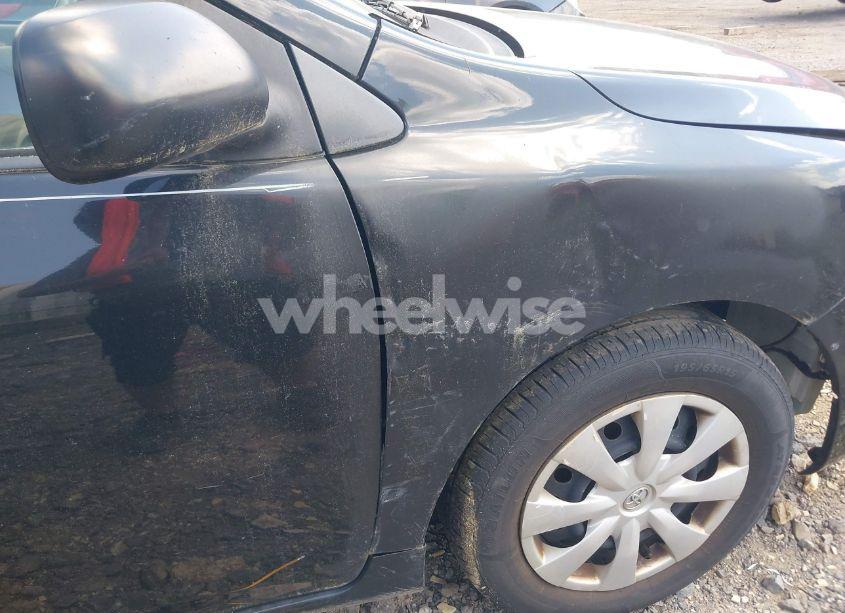 Photo 13 of 2009 Toyota Corolla (VIN JTDBL40EX99087787)