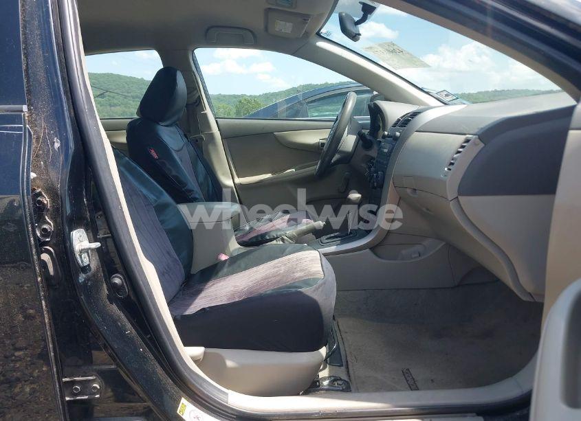 Photo 5 of 2009 Toyota Corolla (VIN JTDBL40EX99087787)