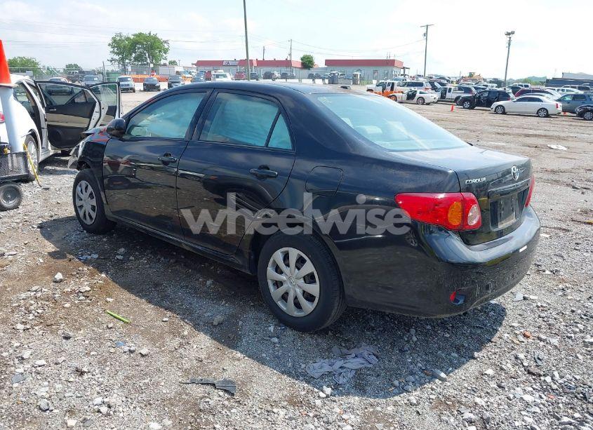 Photo 3 of 2009 Toyota Corolla LE (VIN JTDBL40EX99088552)