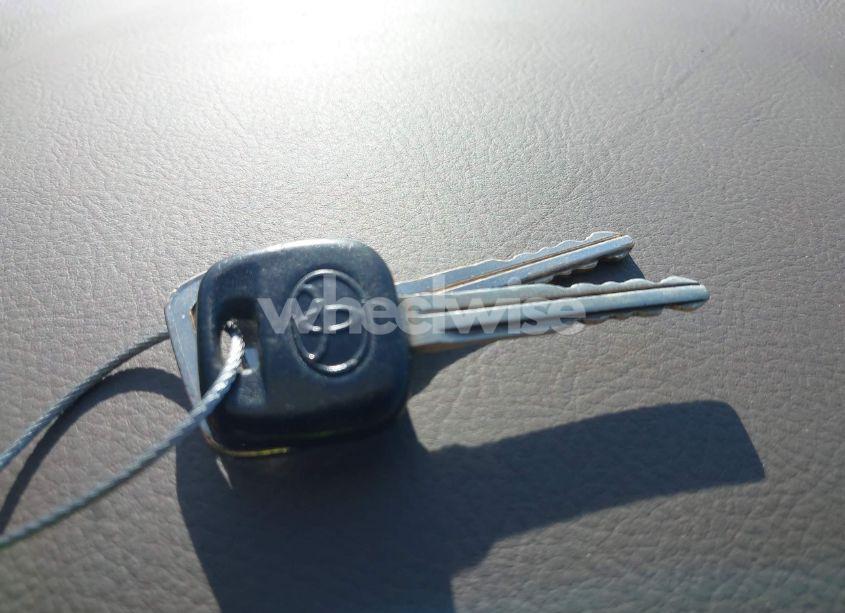 Photo 11 of 2003 Toyota Corolla CE (VIN JTDBR32E032014854)