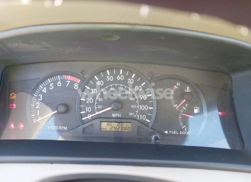 Photo 7 of 2003 Toyota Corolla CE (VIN JTDBR32E032014854)