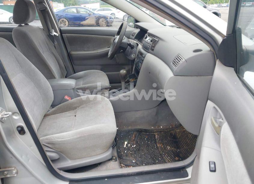 Photo 5 of 2004 Toyota Corolla CE (VIN JTDBR32E042045197)