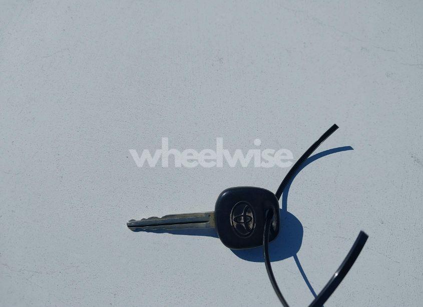 Photo 11 of 2005 Toyota Corolla CE (VIN JTDBR32E050056617)