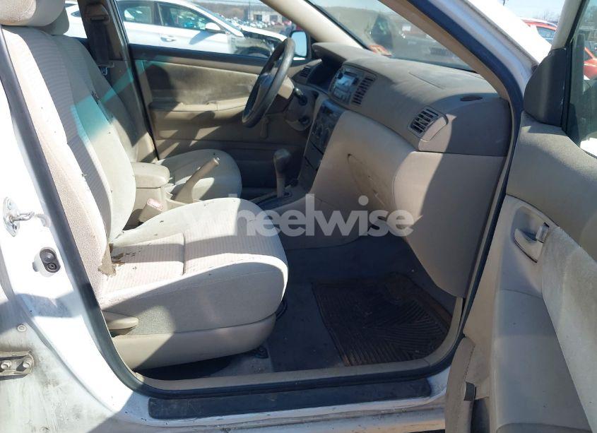 Photo 5 of 2005 Toyota Corolla CE (VIN JTDBR32E050056617)