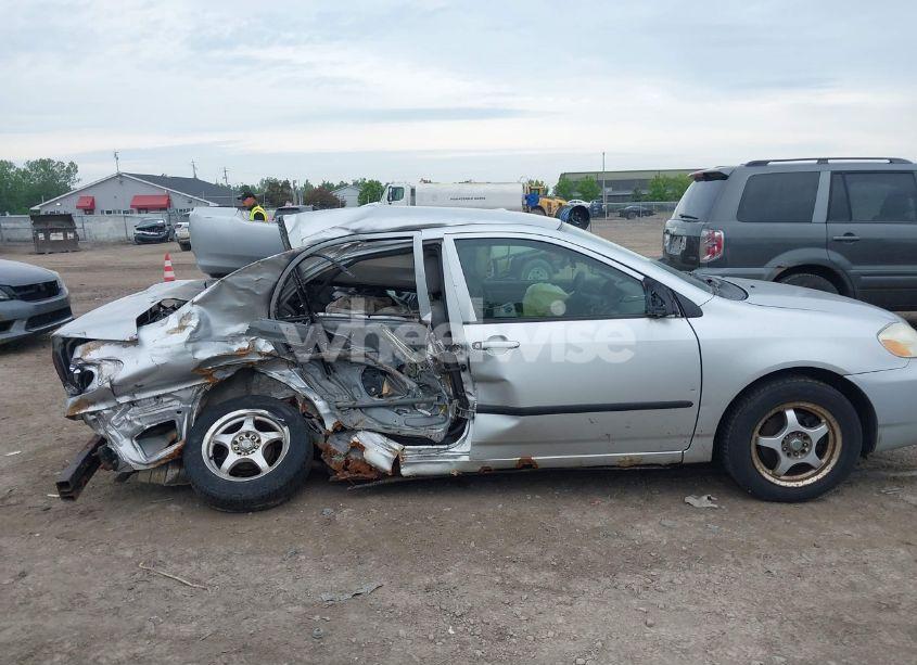 Photo 13 of 2007 Toyota Corolla CE/LE/S (VIN JTDBR32E070114700)