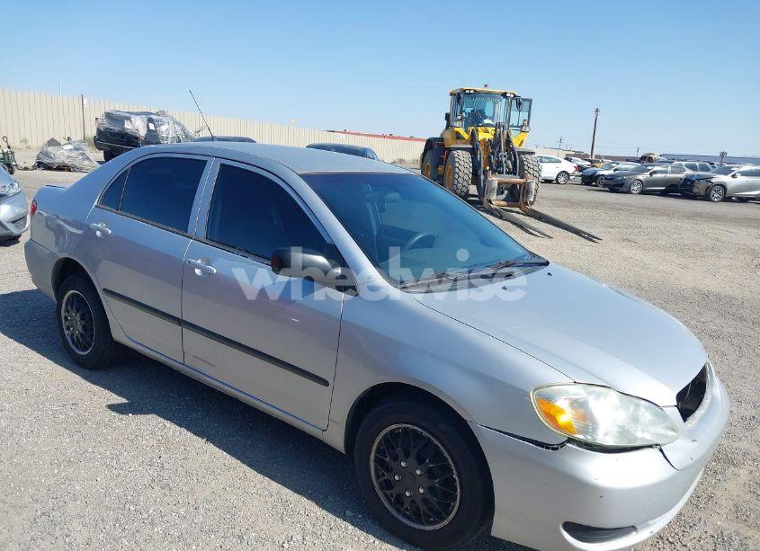 2007 Toyota Corolla CE (VIN JTDBR32E270121633) main photo