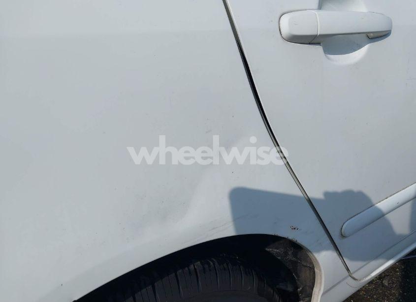 Photo 12 of 2005 Toyota Corolla LE (VIN JTDBR32E450055230)