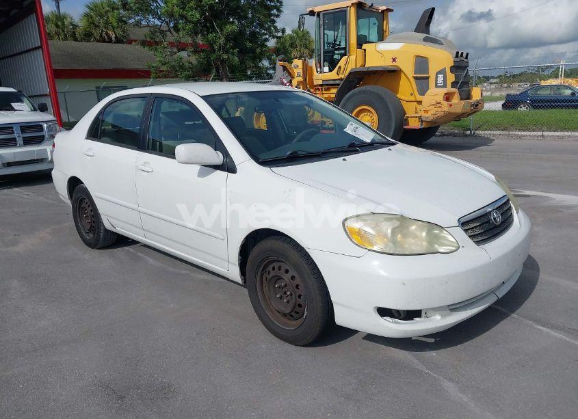 2007 Toyota Corolla LE (VIN JTDBR32E470109743) main photo