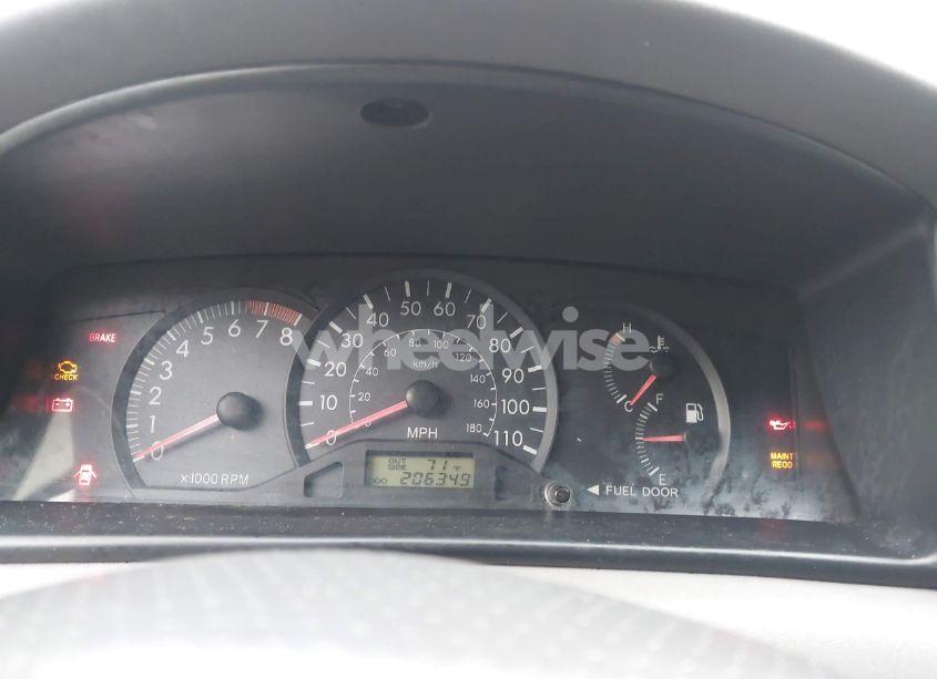 Photo 7 of 2005 Toyota Corolla CE (VIN JTDBR32E552056374)