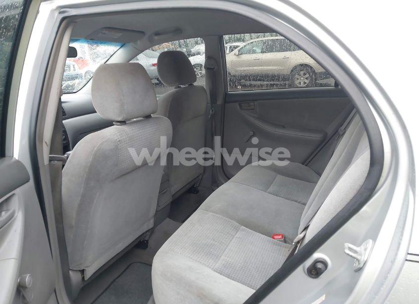 Photo 8 of 2005 Toyota Corolla CE (VIN JTDBR32E552056374)