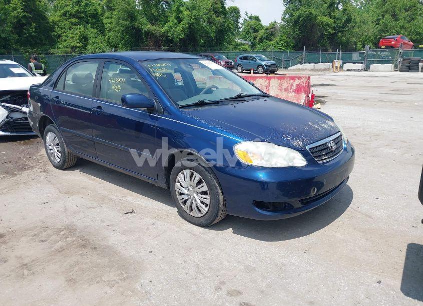 2006 Toyota Corolla LE (VIN JTDBR32E560076363) main photo