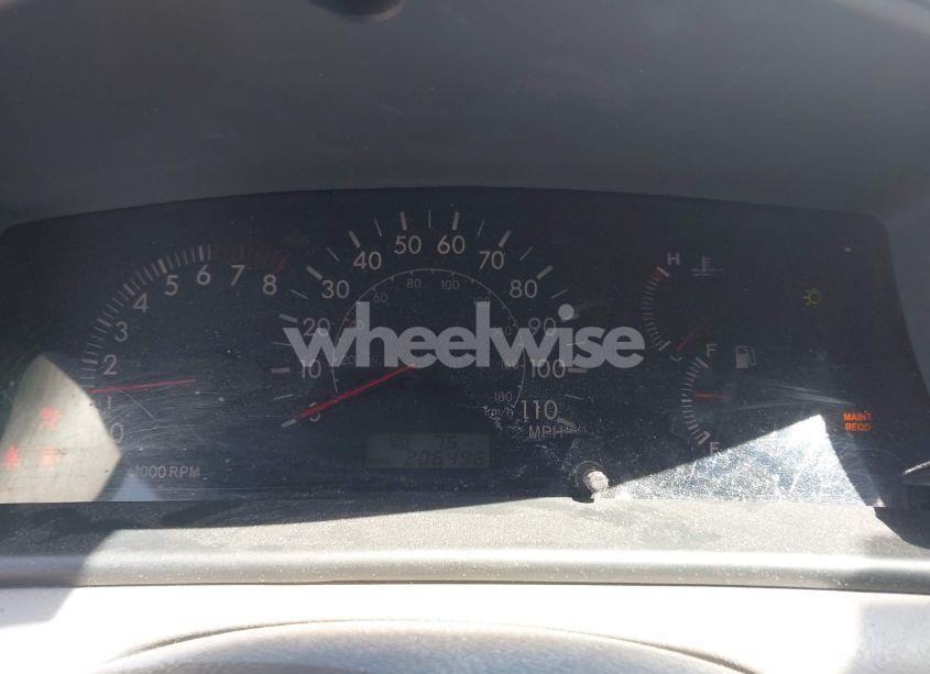 Photo 7 of 2005 Toyota Corolla LE (VIN JTDBR32E652049501)