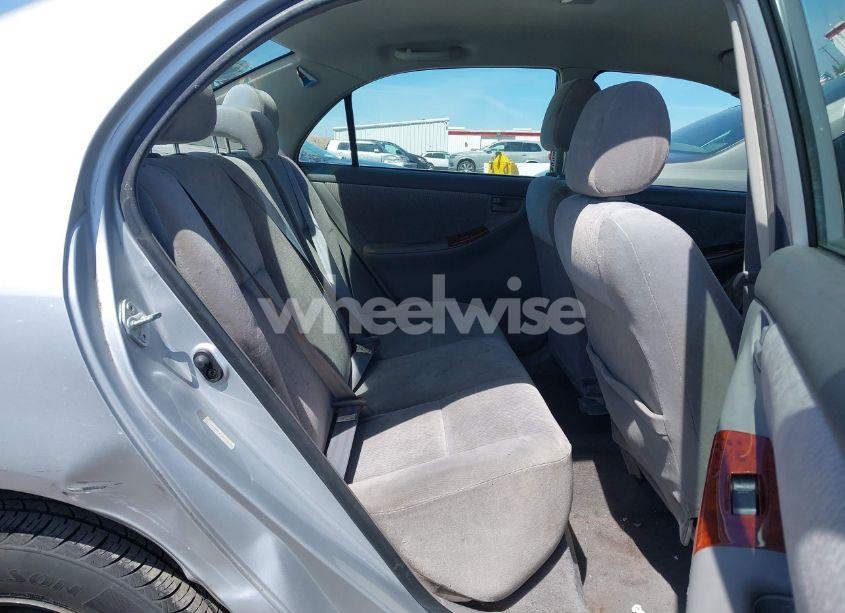 Photo 8 of 2005 Toyota Corolla LE (VIN JTDBR32E652049501)