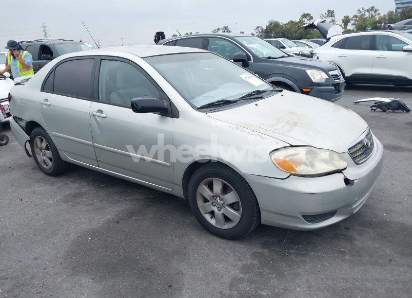 2003 Toyota Corolla LE (VIN JTDBR32E730009193) main photo