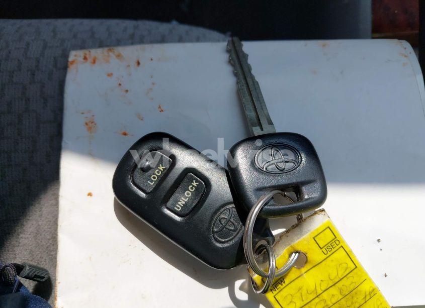 Photo 11 of 2003 Toyota Corolla LE (VIN JTDBR32E730041142)