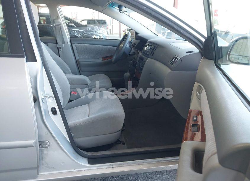 Photo 5 of 2006 Toyota Corolla LE (VIN JTDBR32E760072573)