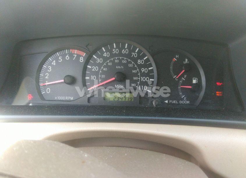 Photo 7 of 2005 Toyota Corolla CE (VIN JTDBR32E852056157)