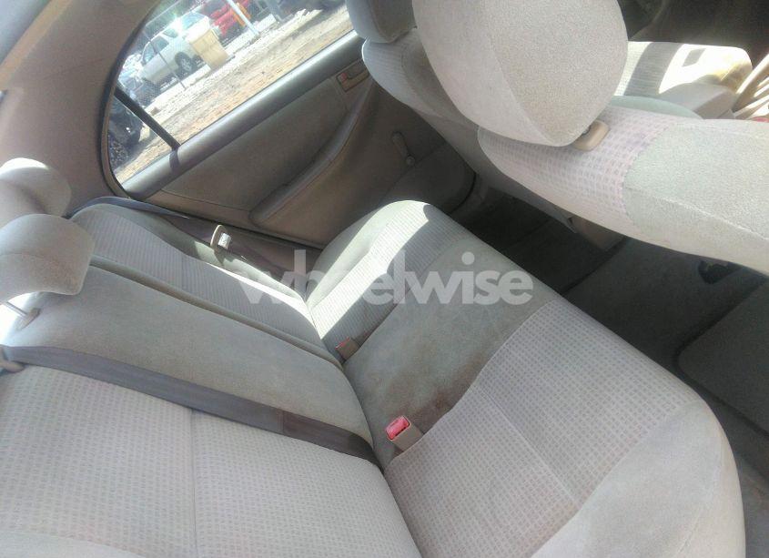 Photo 8 of 2005 Toyota Corolla CE (VIN JTDBR32E852056157)