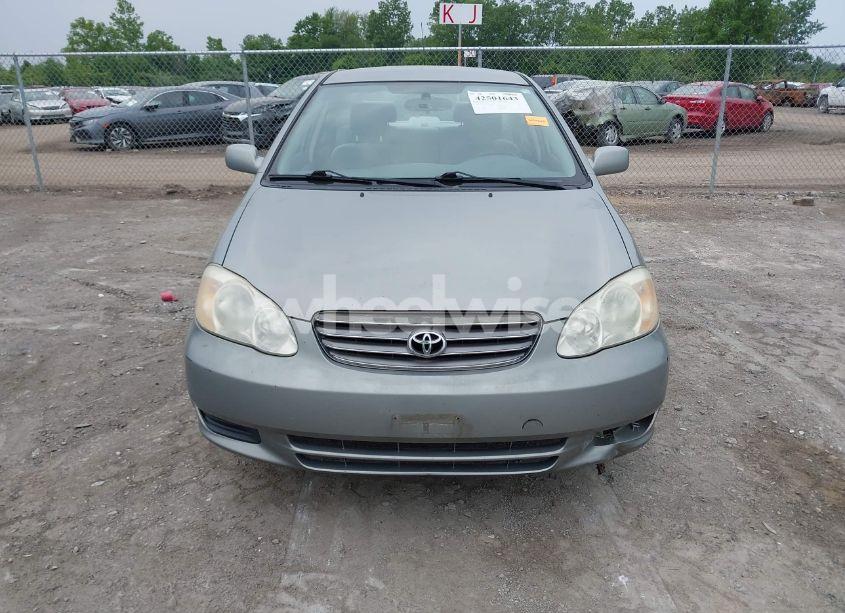 Photo 12 of 2004 Toyota Corolla CE/LE (VIN JTDBR32E942043903)