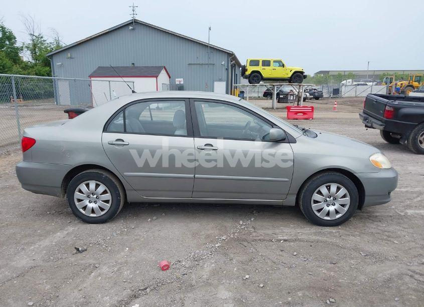 Photo 13 of 2004 Toyota Corolla CE/LE (VIN JTDBR32E942043903)