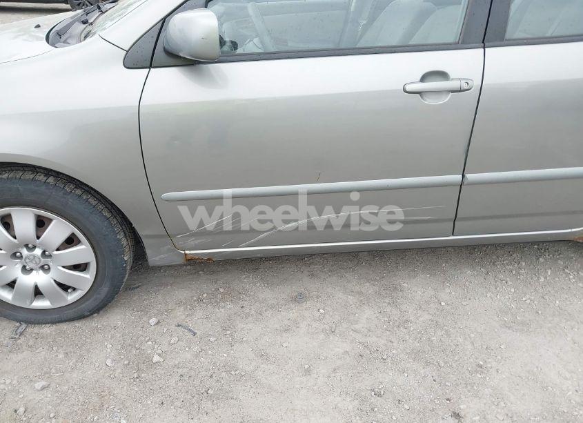 Photo 6 of 2004 Toyota Corolla CE/LE (VIN JTDBR32E942043903)