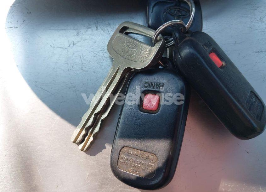 Photo 11 of 2003 Toyota Corolla LE (VIN JTDBR32EX30015439)