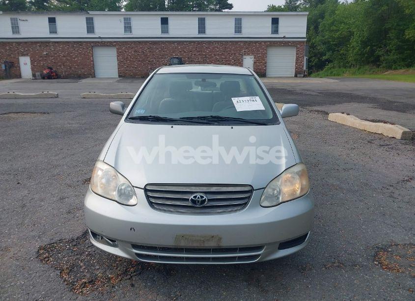 Photo 13 of 2004 Toyota Corolla LE (VIN JTDBR32EX42026589)