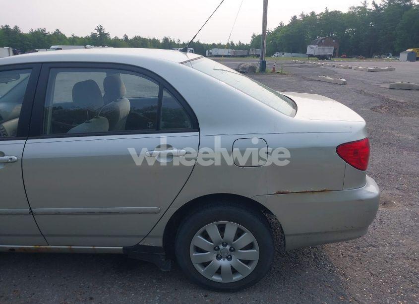 Photo 14 of 2004 Toyota Corolla LE (VIN JTDBR32EX42026589)