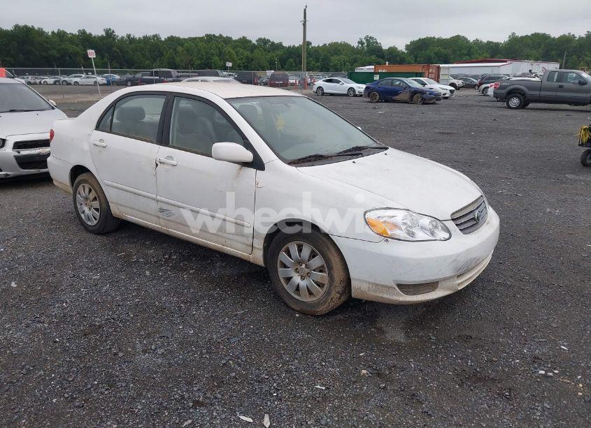 2004 Toyota Corolla LE (VIN JTDBR38E842048307) main photo