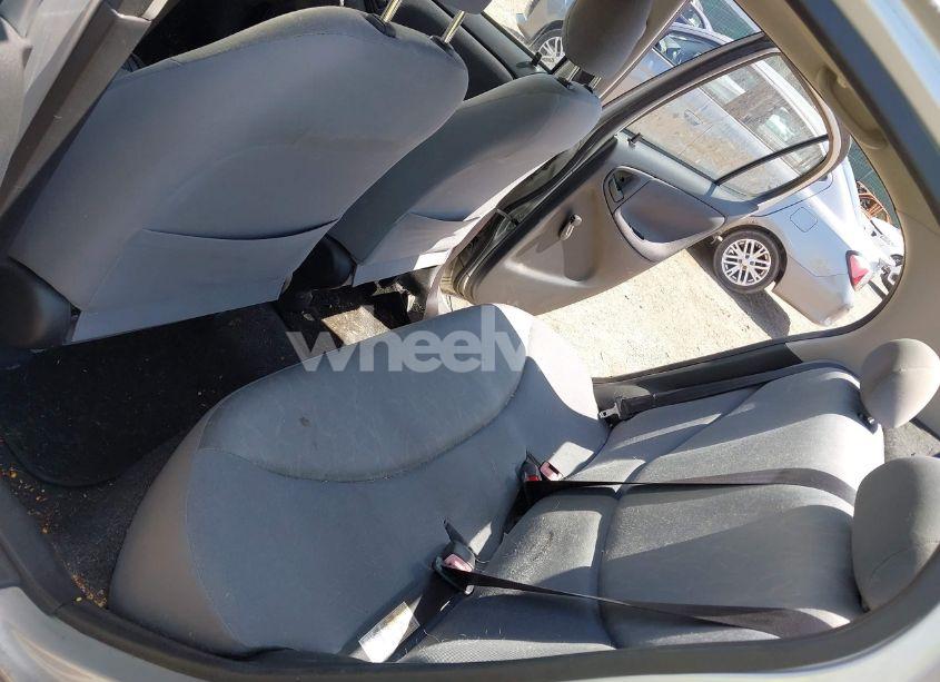 Photo 15 of 2003 Toyota Echo (VIN JTDBT123135049213)