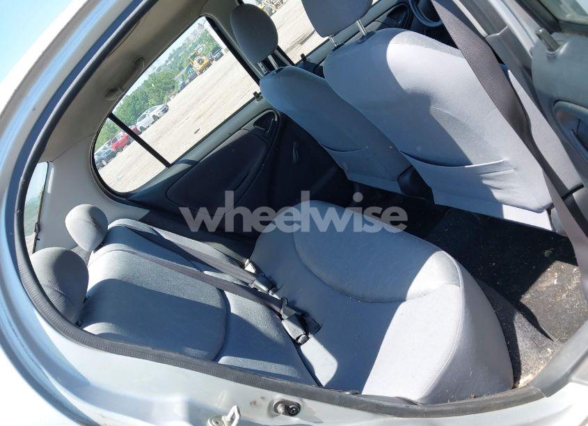 Photo 8 of 2003 Toyota Echo (VIN JTDBT123135049213)