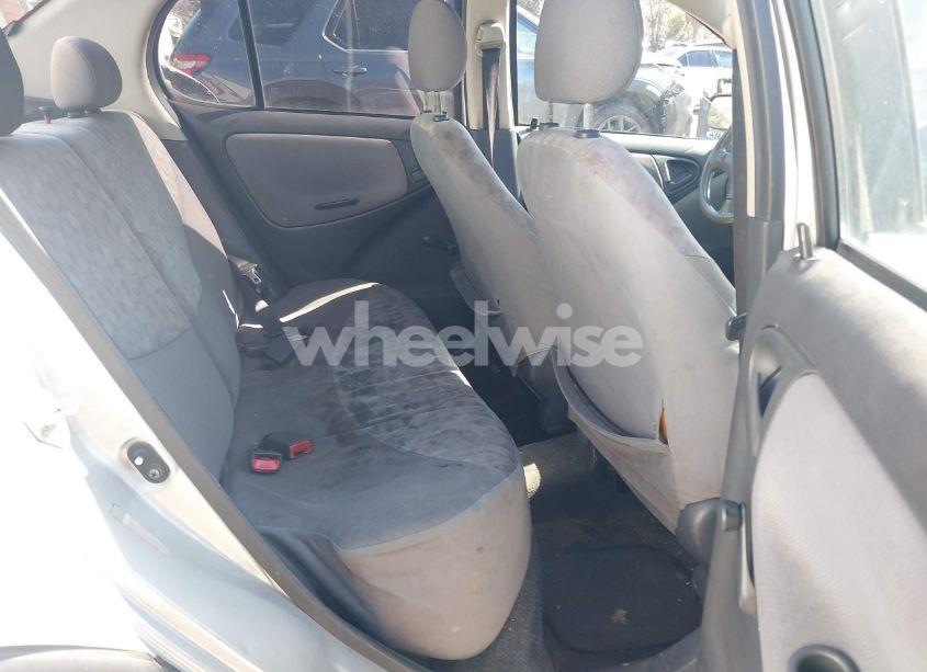 Photo 8 of 2000 Toyota Echo N/A (VIN JTDBT1236Y0028488)