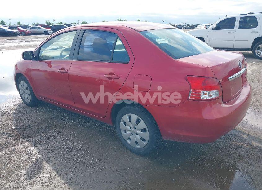 Photo 3 of 2012 Toyota Yaris N/A (VIN JTDBT4K30CL031539)