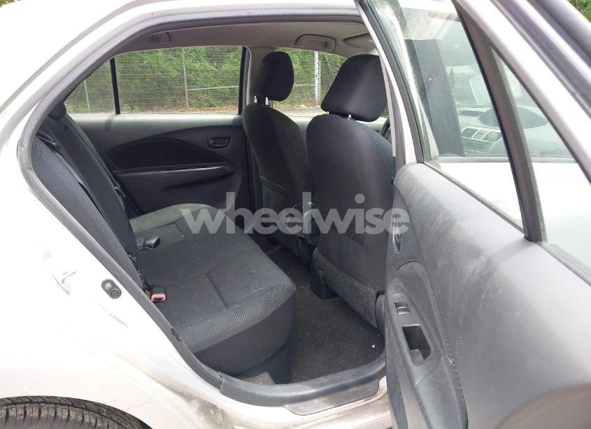 Photo 8 of 2012 Toyota Yaris N/A (VIN JTDBT4K31C1416670)