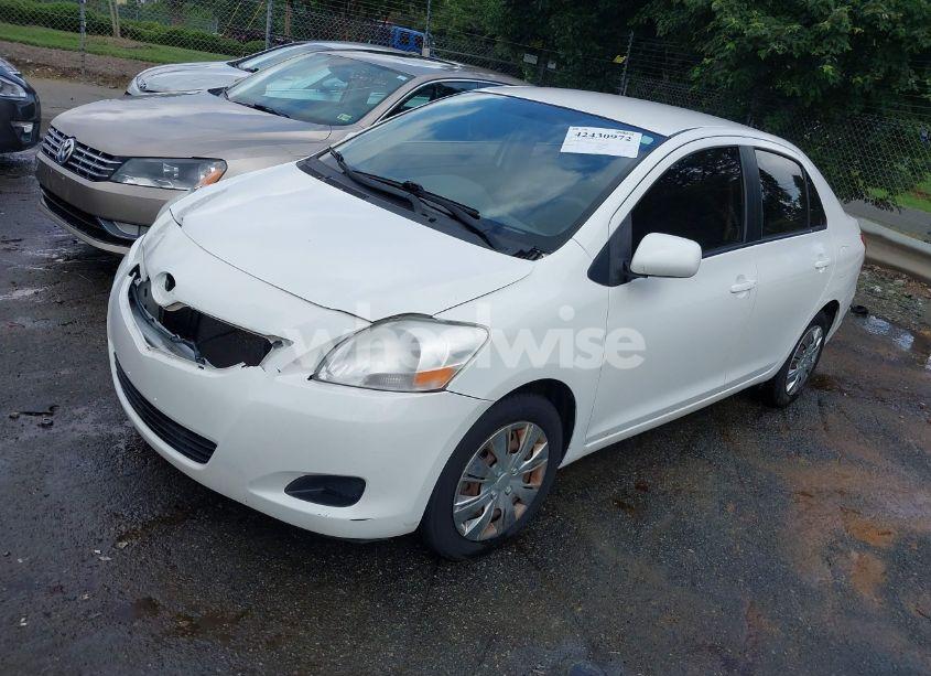 Photo 2 of 2012 Toyota Yaris N/A (VIN JTDBT4K32C1418489)